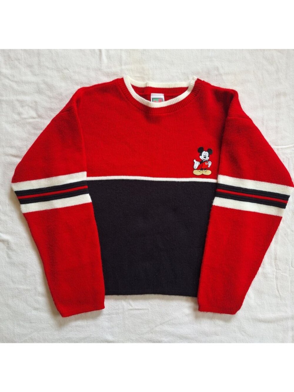 Mickey Unlimited Sweater L Vintage 90s Embroidered Patch Red Black Kids Large - Picture 14 of 14